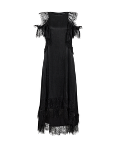 CMMARTA – KLEID MIT RÜSCHEN IN SCHWARZ