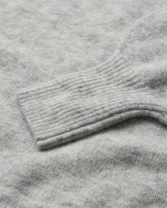 CMIBRA – GESTRICKTER PULLOVER IN GRAU