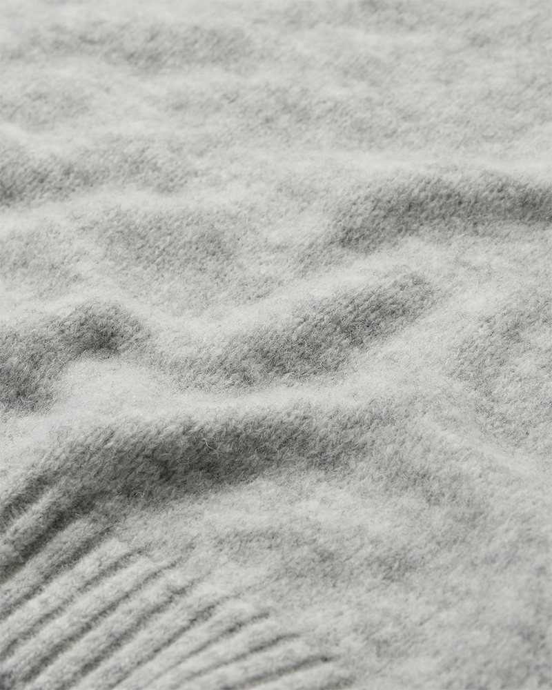 CMIBRA – GESTRICKTE WESTE MIT HOCHSCHLUSS IN GRAU