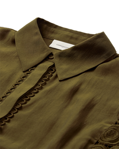 CMMOLLY – HEMD MIT CUT-AND-SEW-SPITZE IN KHAKIGRÜN