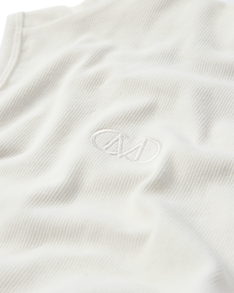 CMSIV - TOP MIT GESTICKTEM LOGO IN WOLLWEISS