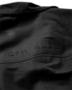 CMROYAL – ÜBERGRÖSSE LEDERJACKE IN SCHWARZ