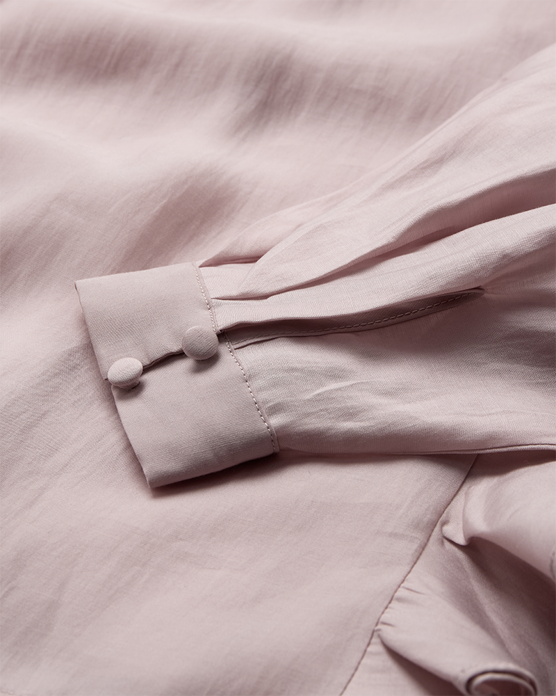 CMMOLLY - BLUSE MIT RÜSCHEN IN VIOLETT