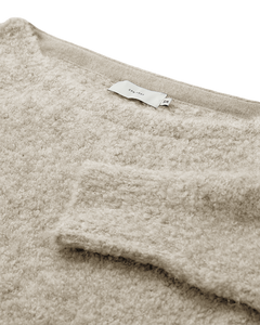 CMLAMBI – GESTRICKTES PULLOVER IN BEIGE