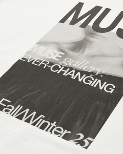 CMMUSE - OVERSIZED T-SHIRT MIT PRINT IN WOLLWEISS