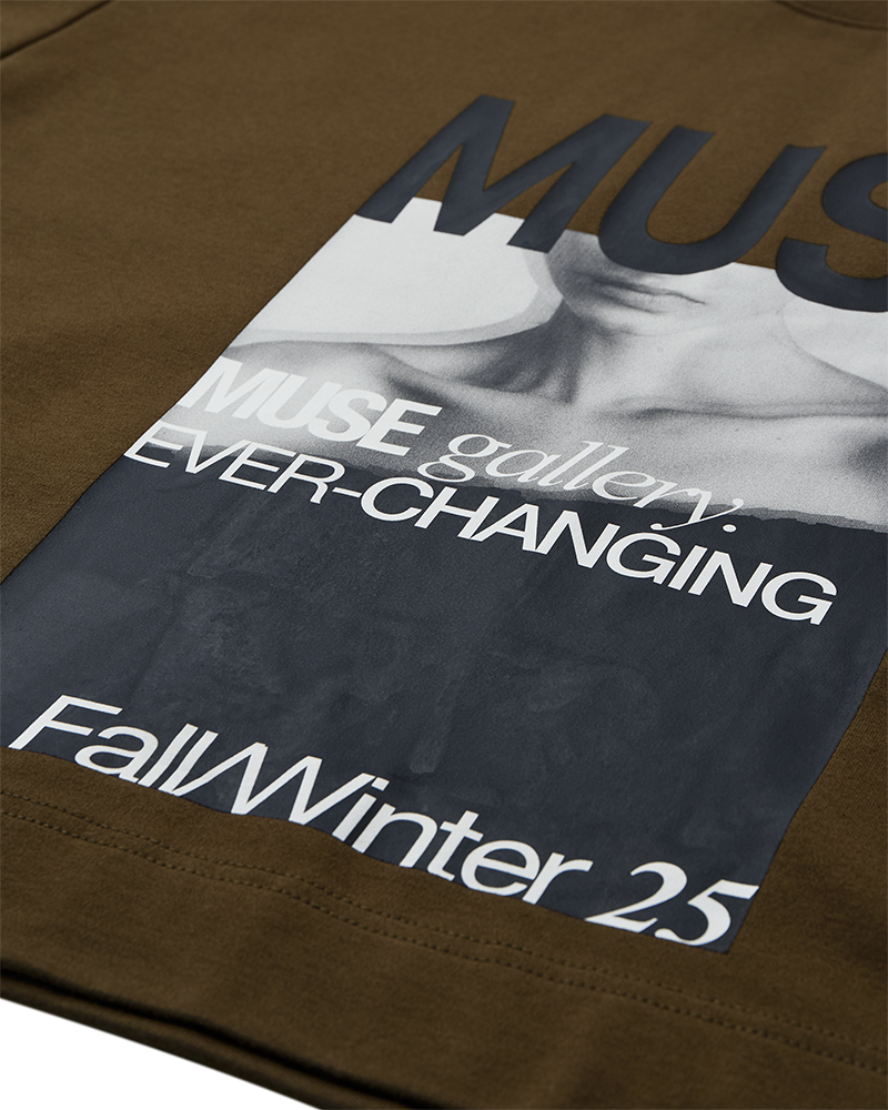 CMMUSE - OVERSIZED T-SHIRT MIT PRINT IN GRÜN