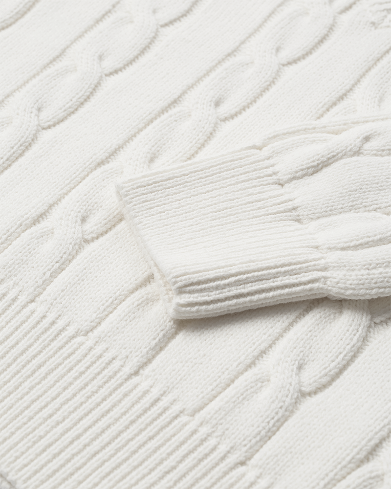 CMKOTOM – ZOPFSTRICKPULLOVER IN WOLLWEISS