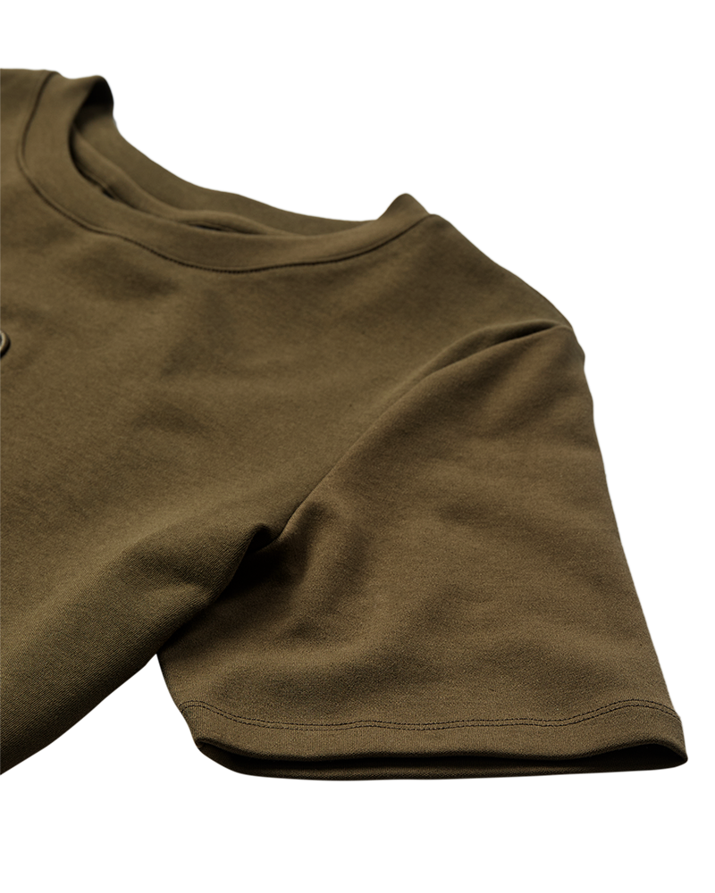 CMMUSE – T-SHIRT IN GRÜN
