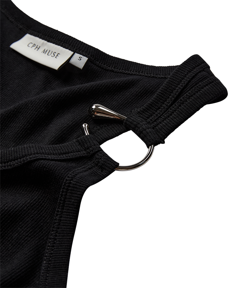 CMSIV – TOP MIT SCHMUCKDETAIL IN SCHWARZ