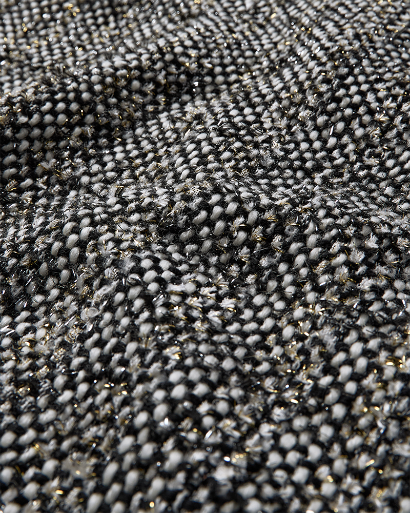 CMRUBI – GESTRICKTER ROCK IN GRAU UND WOLLWEISS